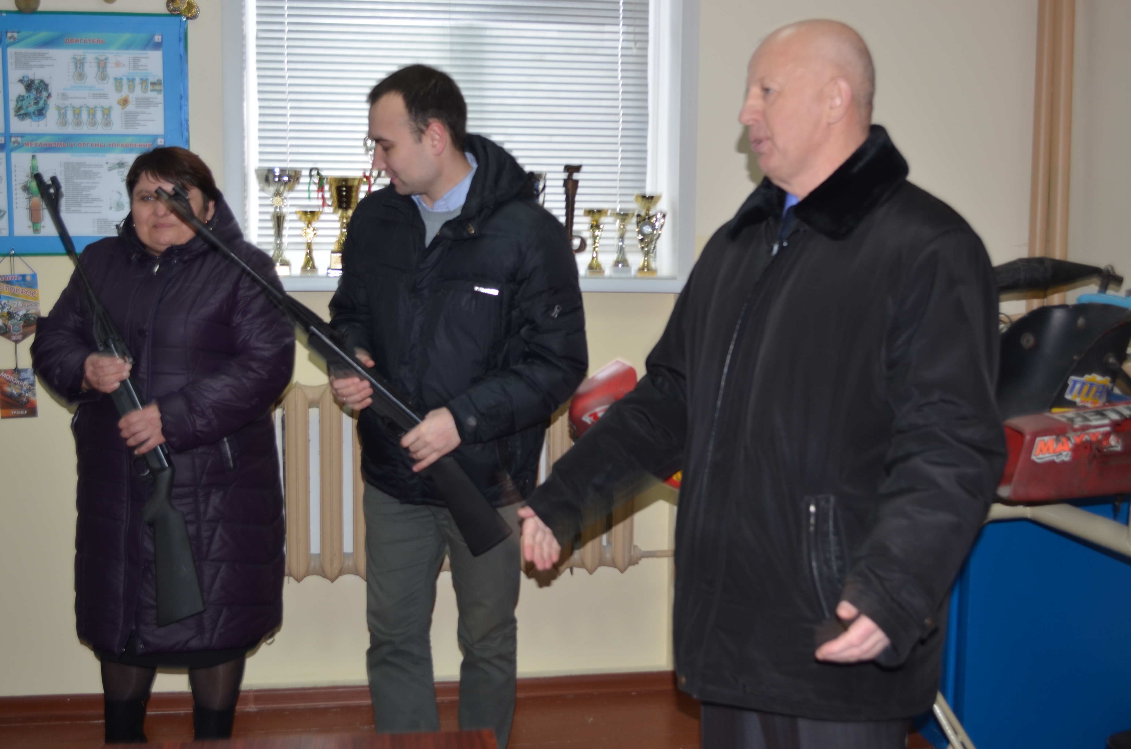 Вручение пневматических винтовок