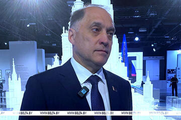 "Интерес к Беларуси колоссальный". Вольфович на форуме по безопасности в Москве провел десяток встреч