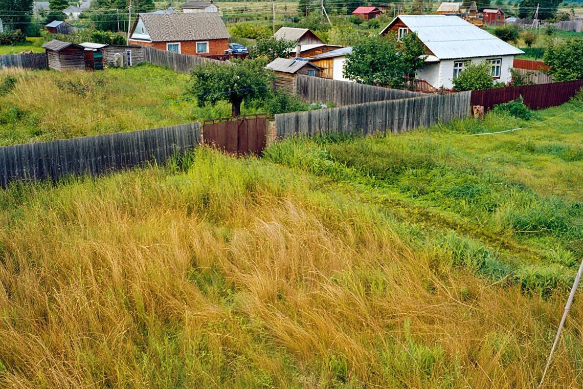 Трава должна быть не выше 20 см, стройматериалы во дворе – сложены. Что еще изменилось в правилах благоустройства?