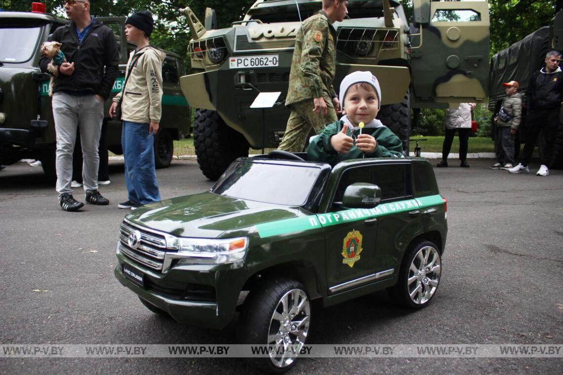 День пограничника в Пинске